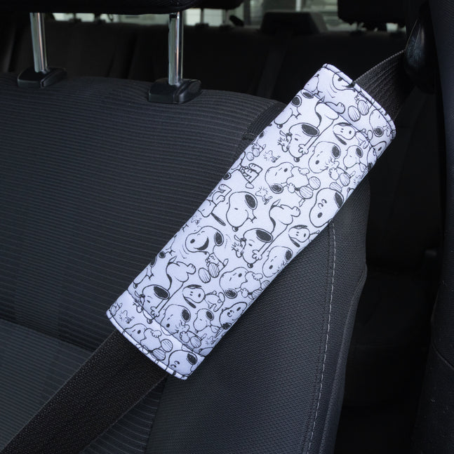 Peanuts® Snoopy Expressions Seat Belt Shoulder Pad